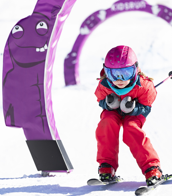 Skifahren im Family Park © saalbach.com, Patrick Steiner