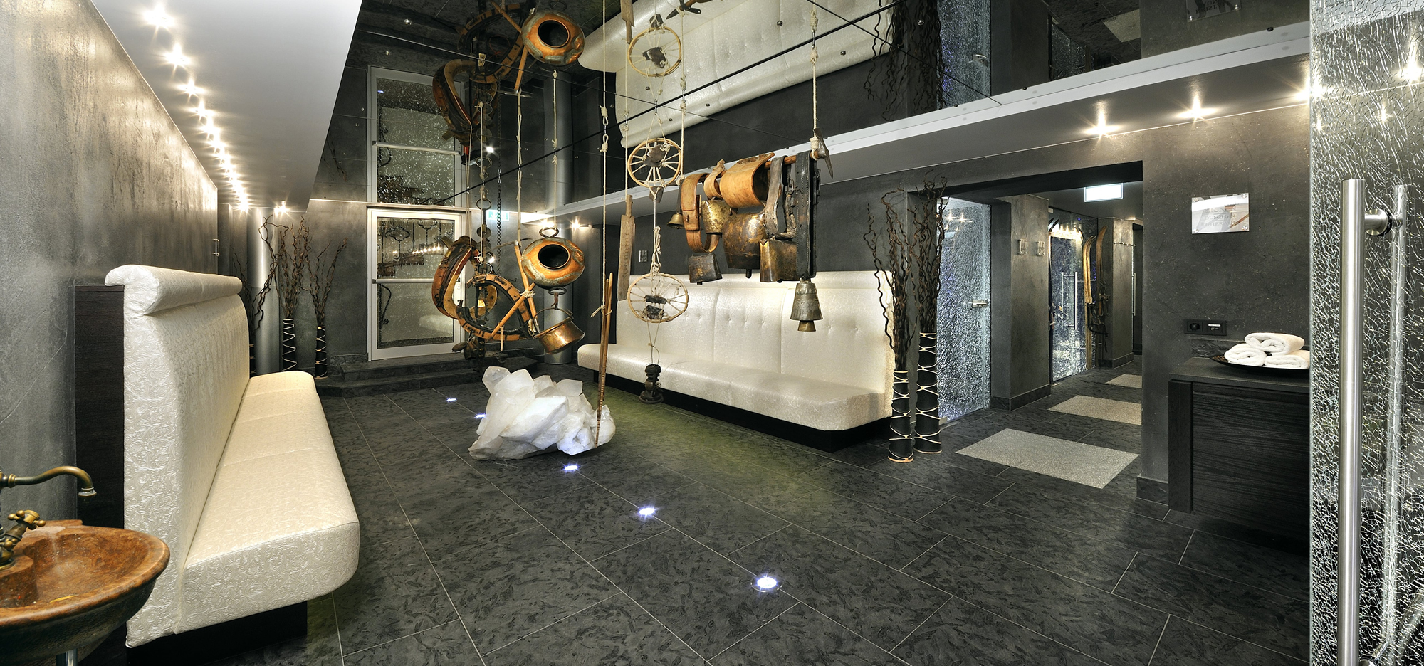 Saunabereich im Hotel Alpine Palace im Glemmtal, Salzburger Land