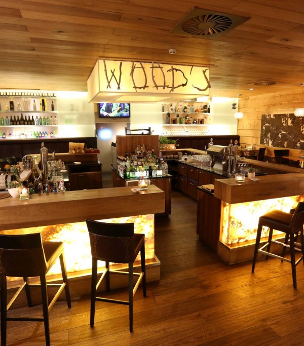 Woods Bar