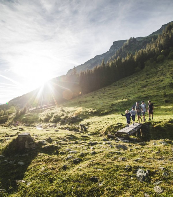 400 km Wanderwege © saalbach.com, Mia Knoll