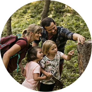 Wandern im Familienurlaub © saalbach.com, Mirja Geh